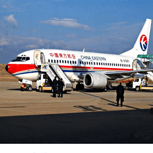 长白山航空快运航空快运业稳步发展的原因是什么？